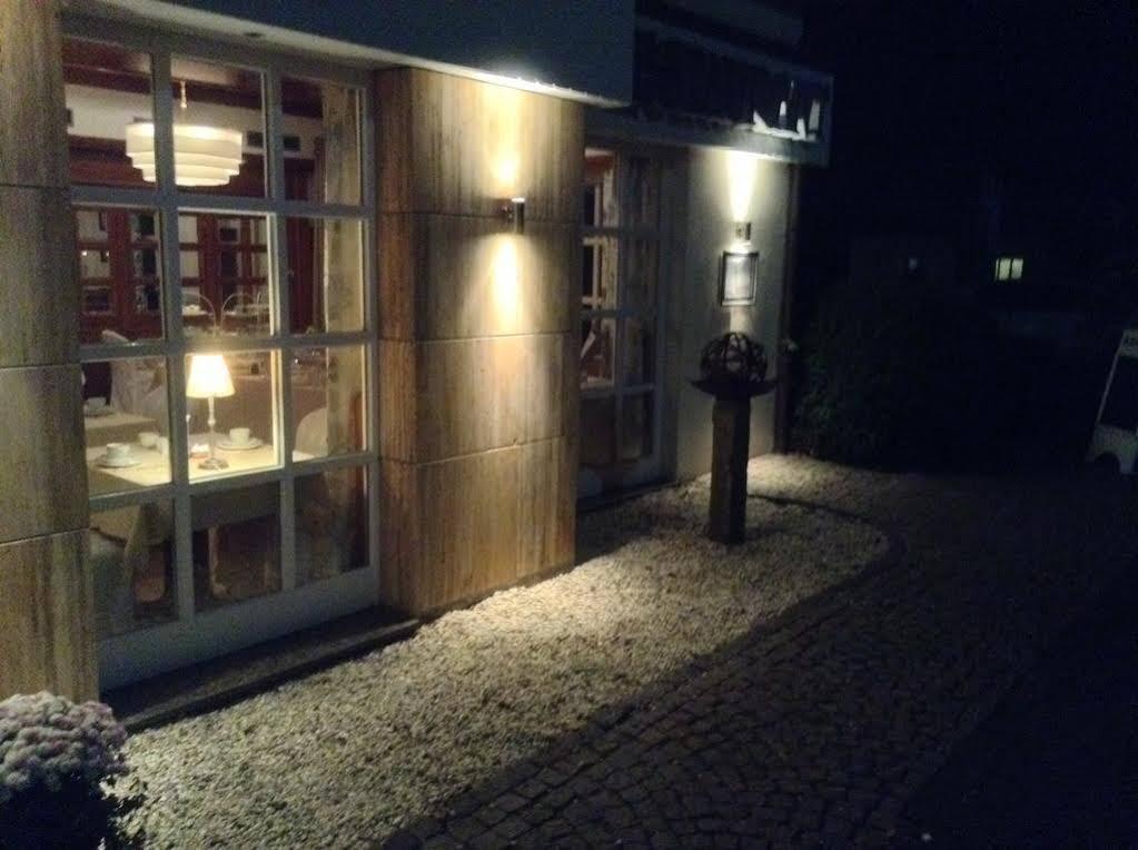 Hotel Haus Roedgen Wilnsdorf Eksteriør bilde